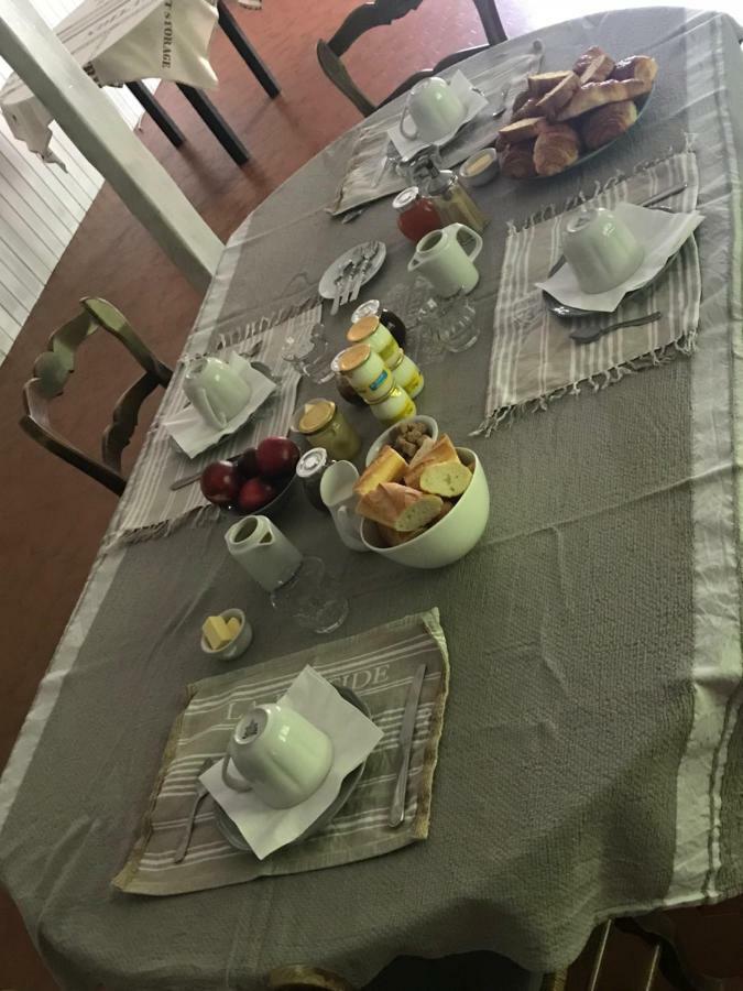 Saint-Rémy-sur-Durolle Au Vieux Logis 63 Bed & Breakfast エクステリア 写真